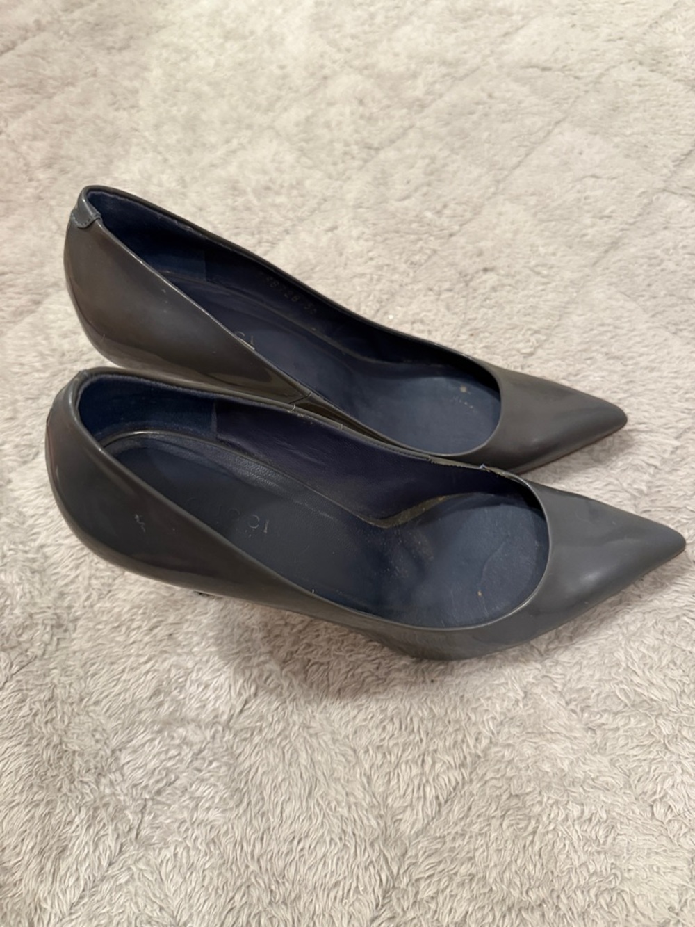 Gucci Bamboo Heel Patent Pumps - Picture 8 of 9